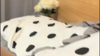 色内内❤️免费观看视频颜值不错的骚妹子露脸黑丝情趣诱惑，听狼友指挥淫声荡语，道具抽插骚穴特写，淫水好多浪叫不断表情好骚刺激1