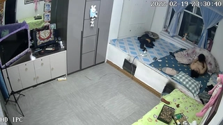 啵乐腐味满满V2.0.6版本镜前高潮！大奶牛自拍被内射，片尾3P（内有联系方式）