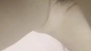 新人小情侣直播赚点小外块，先自慰再口交啪啪开始操 逼第02集