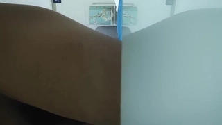 泉州七中国产尹人香蕉综合在线电影抽插后入姐姐的骚货闺蜜，极品翘臀，三次射全身