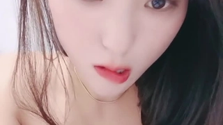 裸体瑜伽和巨大的喷射阴部！！！热辣的黑发妹子舔阴和做爱
