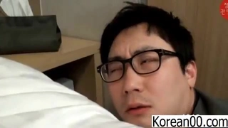 短发骚货少妇主播  户外小树林炮友啪啪大秀 口交 口活很好