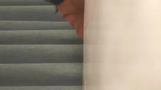 孤胆特工99伊人高颜值外围妹子， 模特级身材，床边狂抠蝴蝶穴水汪汪